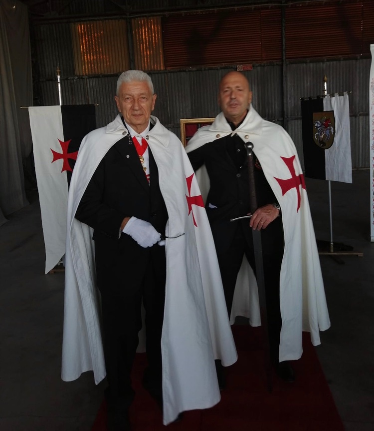 Luca Zama Cavaliere e Gran Maestro Luca Zama - Cerimonia per la promessa al cavalierato Priorato di San Martino dell’ordine Ordo Militiae Christi Templi Hierosoljmitani